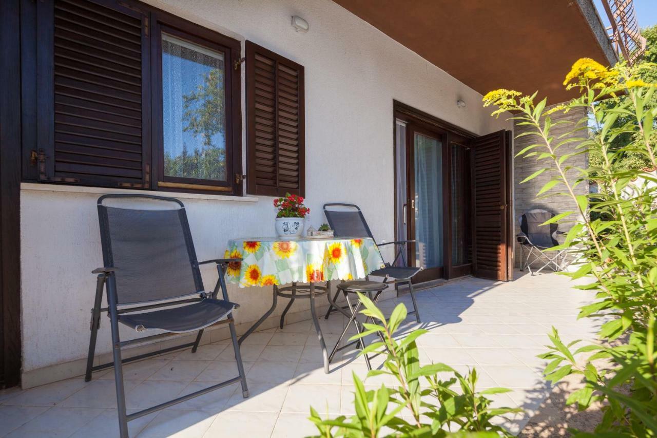 Ferienwohnung New Brend App Matija Pinezici  Exterior foto